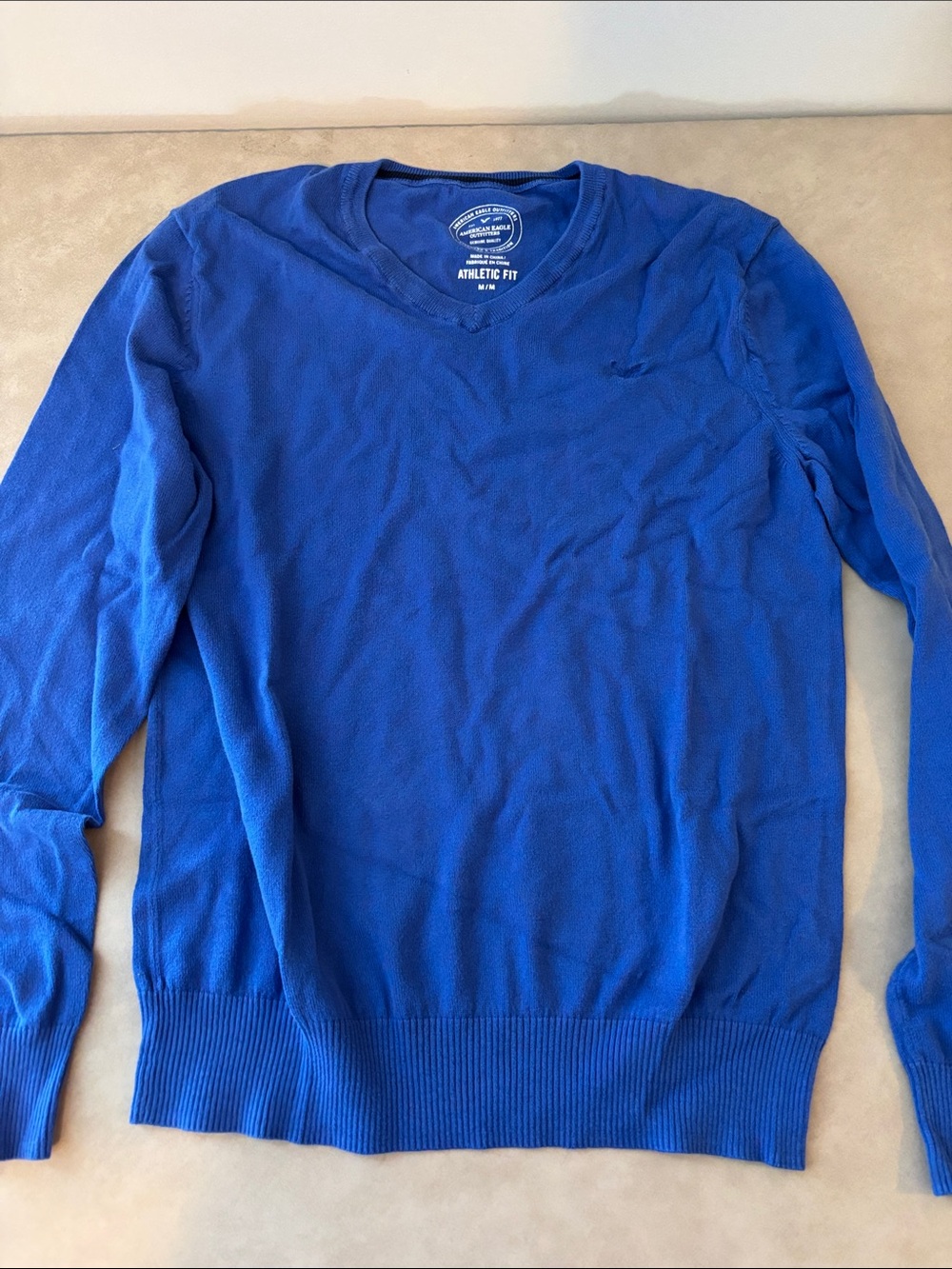 American Eagle Outfitters Men's Bright Blue V-Neck Sweater